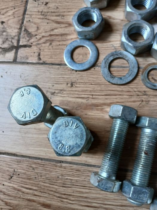 Șuruburi ø 27x126,mm