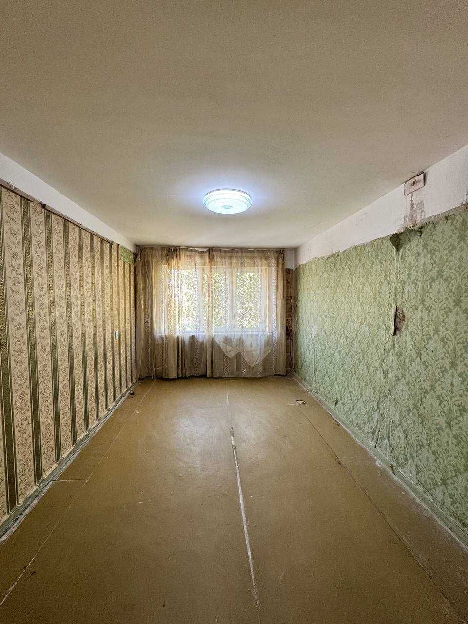 Срочно 3х квартира Динамо базарчикда сотилади 3 эт 38500$ га