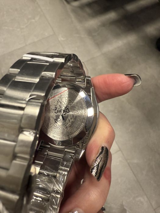 Часовник Versace