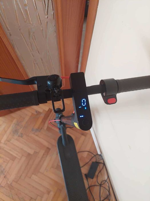 Xiaomi Mi Electric Scooter Pro 2