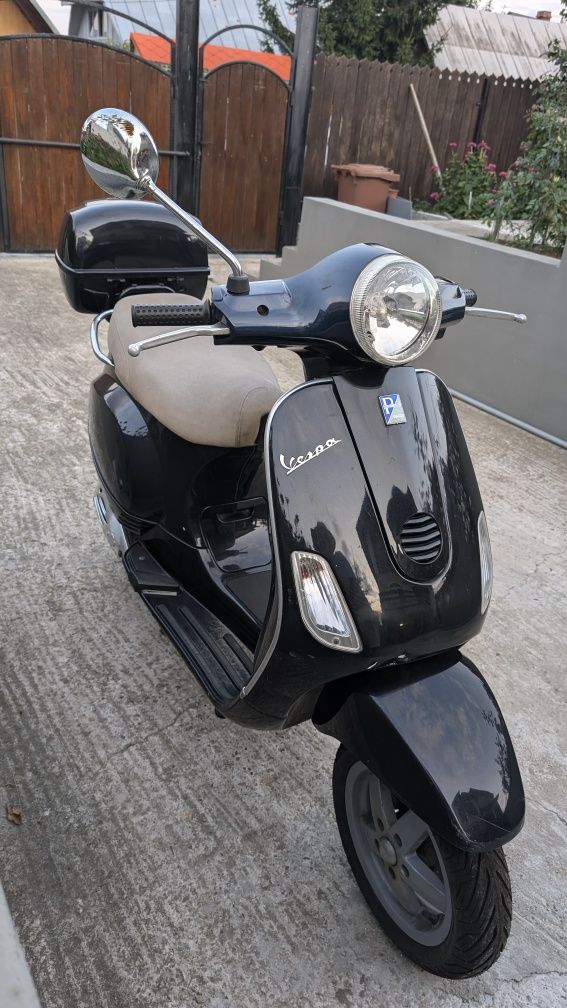 Scuter Piaggio Vespa 125cc