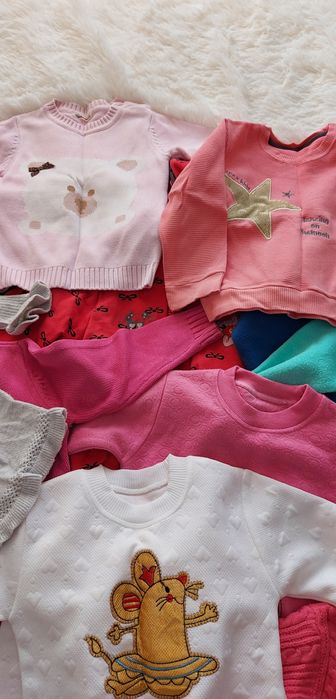 Кофты для девочки с 3 до 6 лет 10 000 тенге.