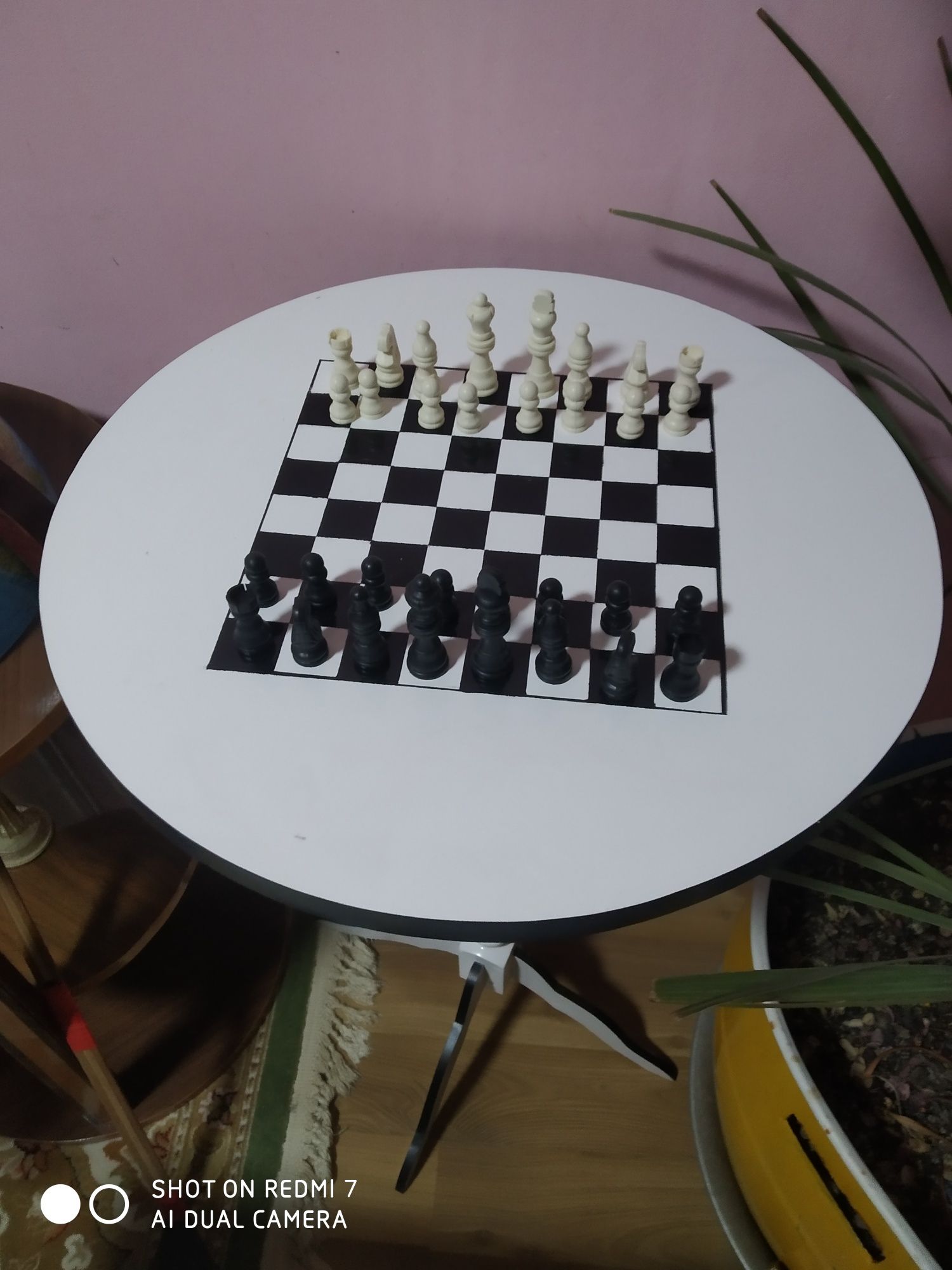 Шахматы и нарды настольные игры