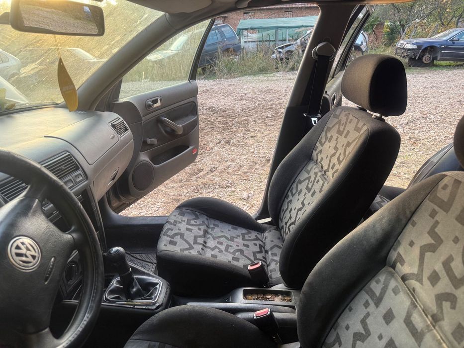 Продавам части за голф 4