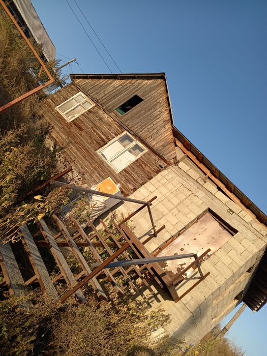 Продам дом п. Красина