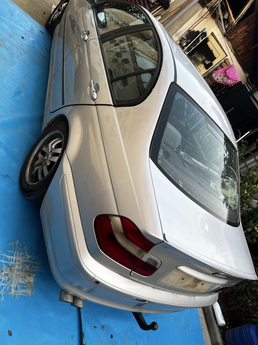 Dezmembrez bmw e46