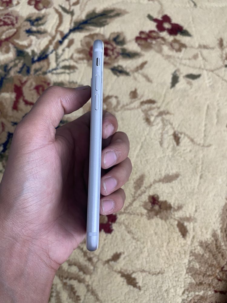 iPhone 8 sotiladi ideal