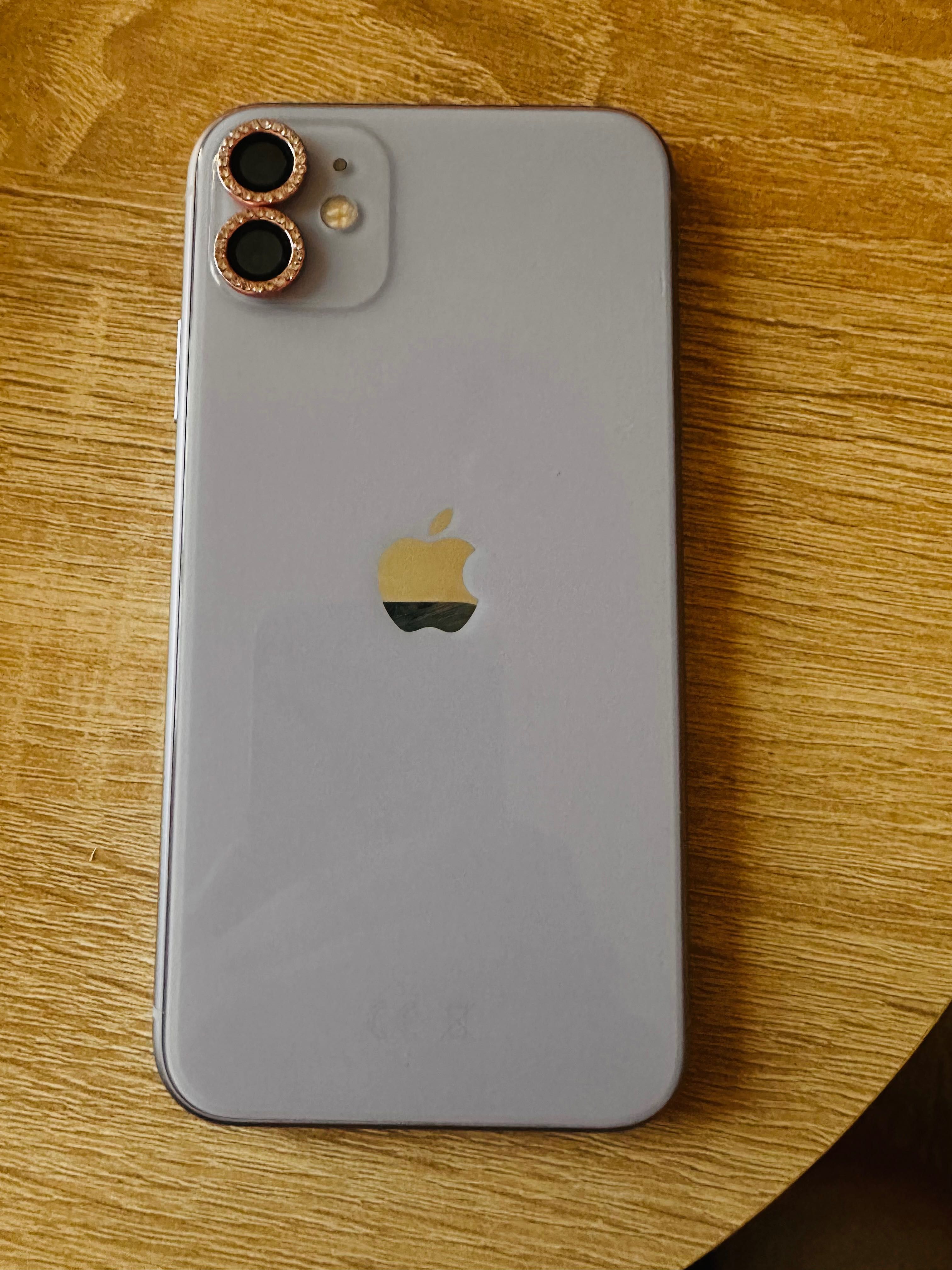 iPhone 11 64гб Purple