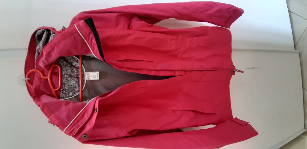 Vand geaca Quechua impermeabila marimea S