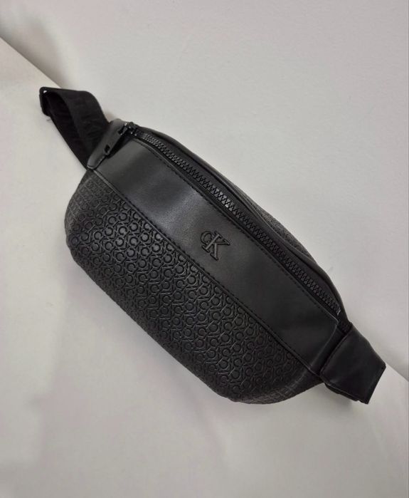 В НАЛИЧНОСТ!; Boss ; Calvin Klein ; чанта за кръст ; паласка; НОВИ