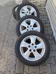 Оригинални Джанти Hyundai 16"с нови зимни гуми