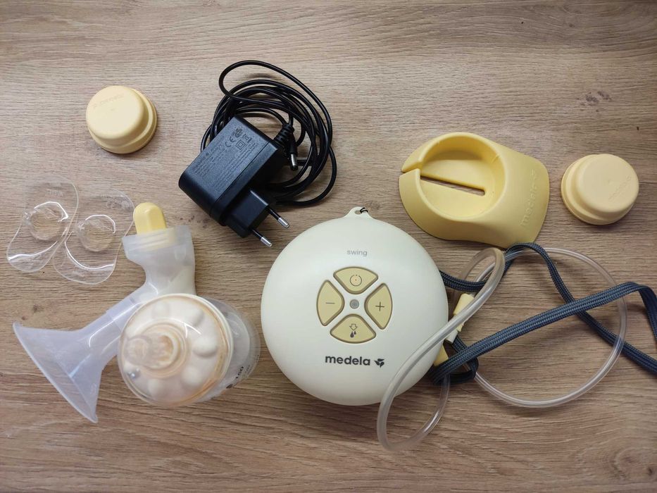 Електрическа помпа за кърма Medela Swing