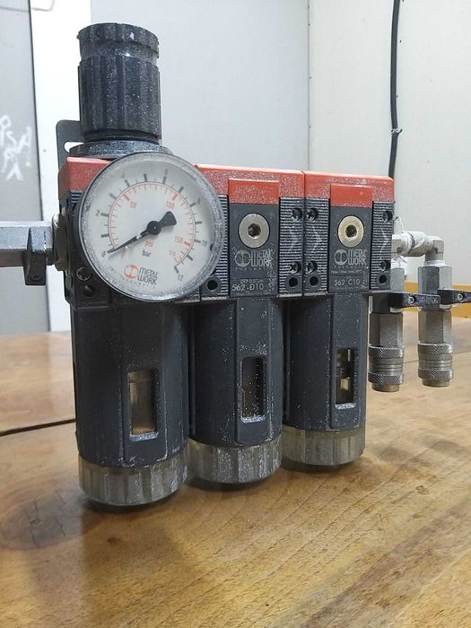 Statie filtrare aer comprimat