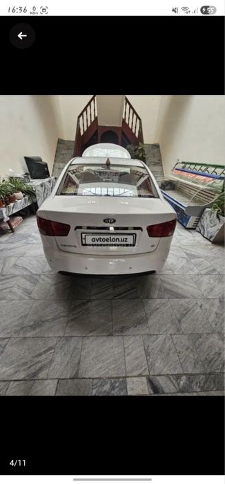 Автомобиль Kia Forte 2008