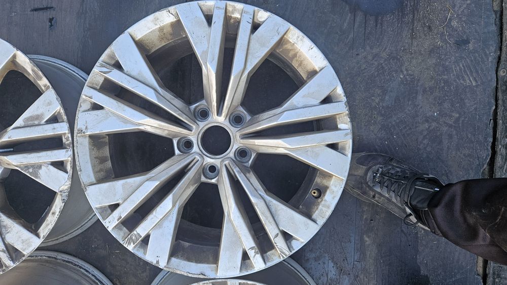 Джанти 17 5х112 vw passat b8