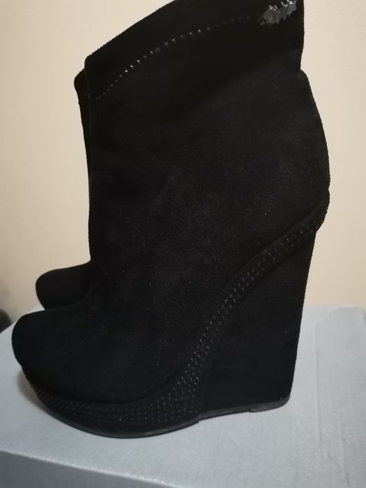 Боти на платформа