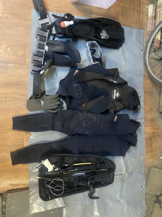 Костюм для подводной охоты