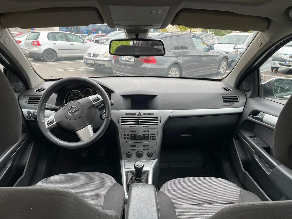 Vand opel astra h an 2009 motor 1.7 diesel   proprietar