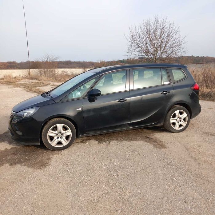 Opel Zafira C Tourer 1,6 CDTI B16DTH 2015/Опел Зафира C дизел на части