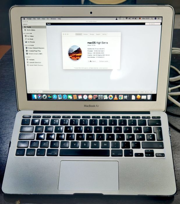 Macbook Air Mid 2011 11 inch