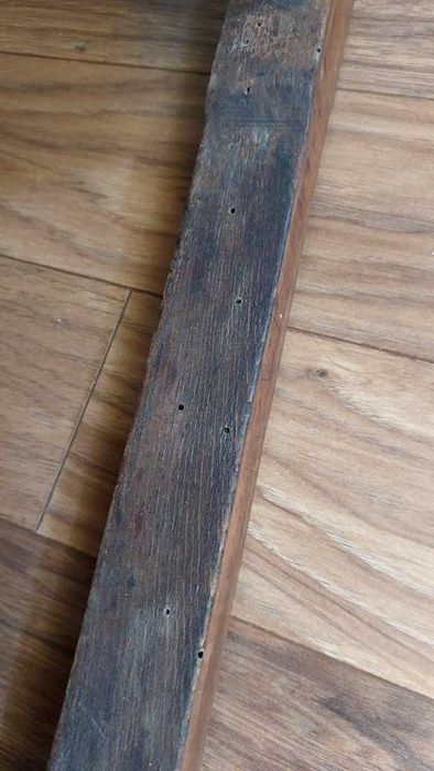 Старинен дървен ученически чин