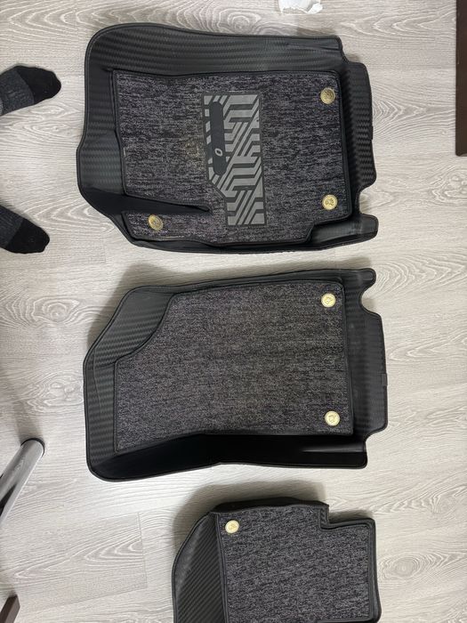 Полики для авто onix