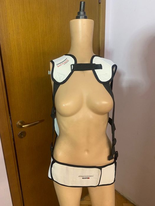 Предпазна жилетка за гръб за ски със CE сертификат