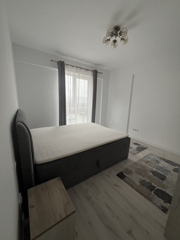 Apartament  NOU mobila si utilat , etaj 1,lift in bloc.Parcare inclusa