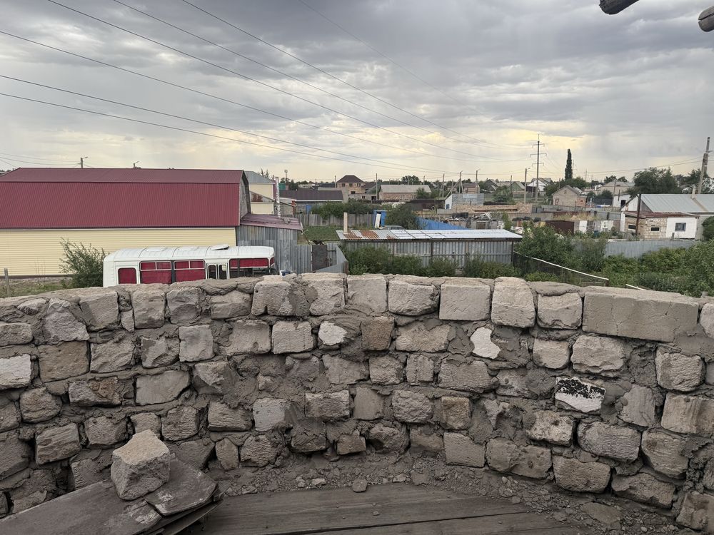 Продам дом срочно 6 сот в 22 микрорайон