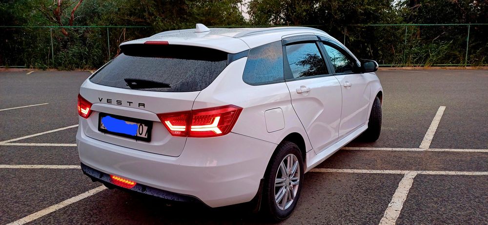 Продам автомашины Лада веста СВ