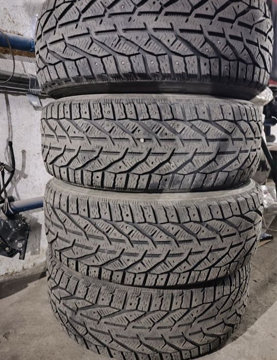 215/65 r16 kormoran tigar зимние шины колеса резина  комплект