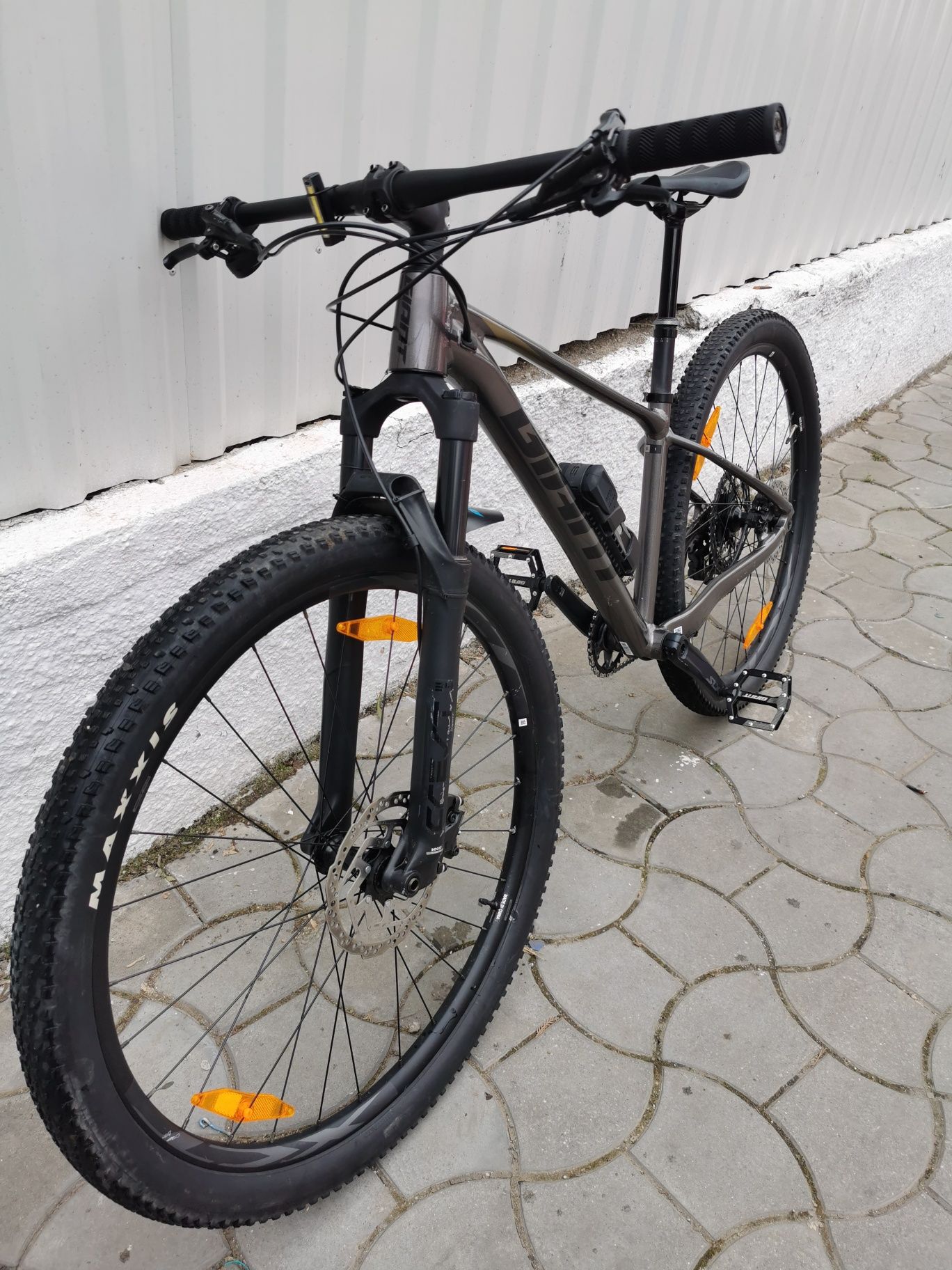 Bicicleta MTB GIANT XTC SLR 29 1 Metallic Black 29'' S-M 2023