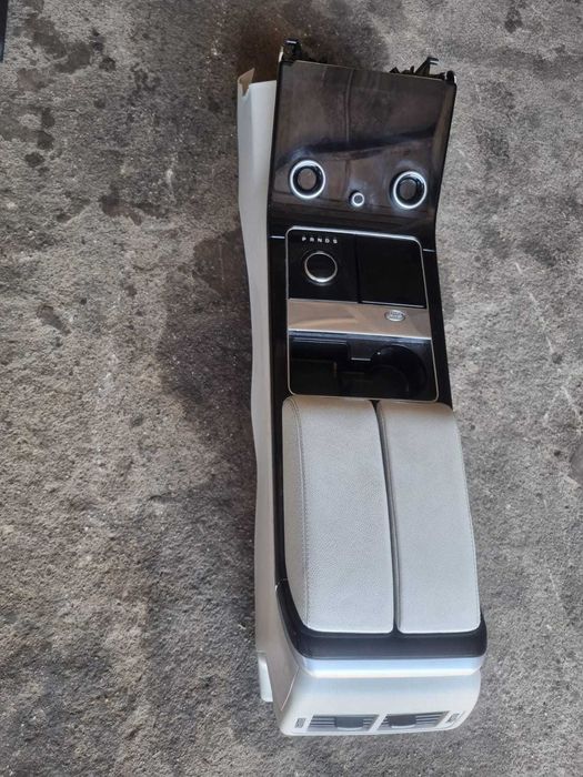 Cotiera completa cu panou clima digital Range Rover Velar