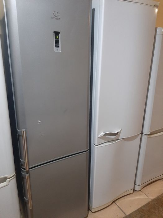 Холодильник Indesit no frost.  Гарантия . Доставка.