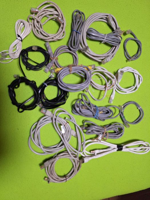 Cablu conectare internet  buc = 20