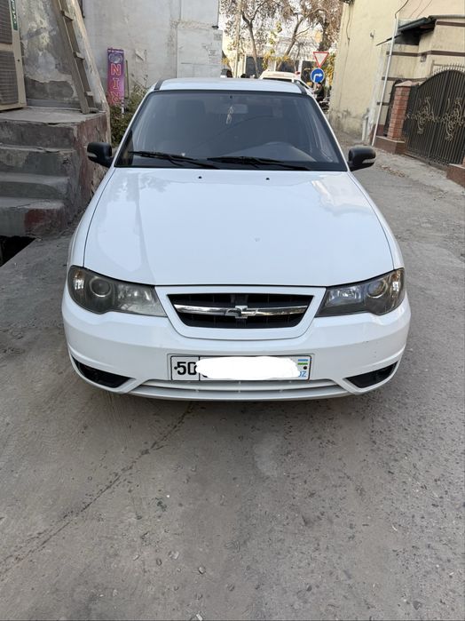 Nexia 2 sotiladi srochniy