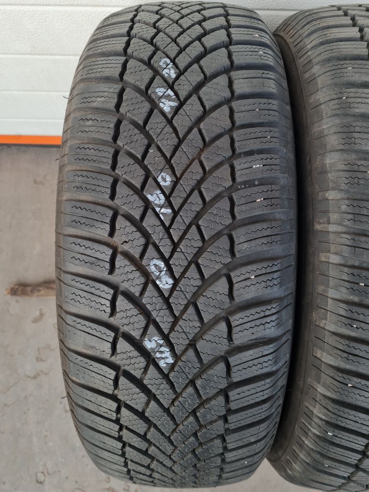 Зимни гуми 2 броя BRIDGESTONE Blizzak LM005 205 60 R16 дот 4320