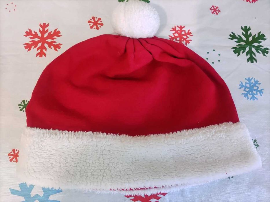 Красный новогодний костюм для девочки 5/6 лет