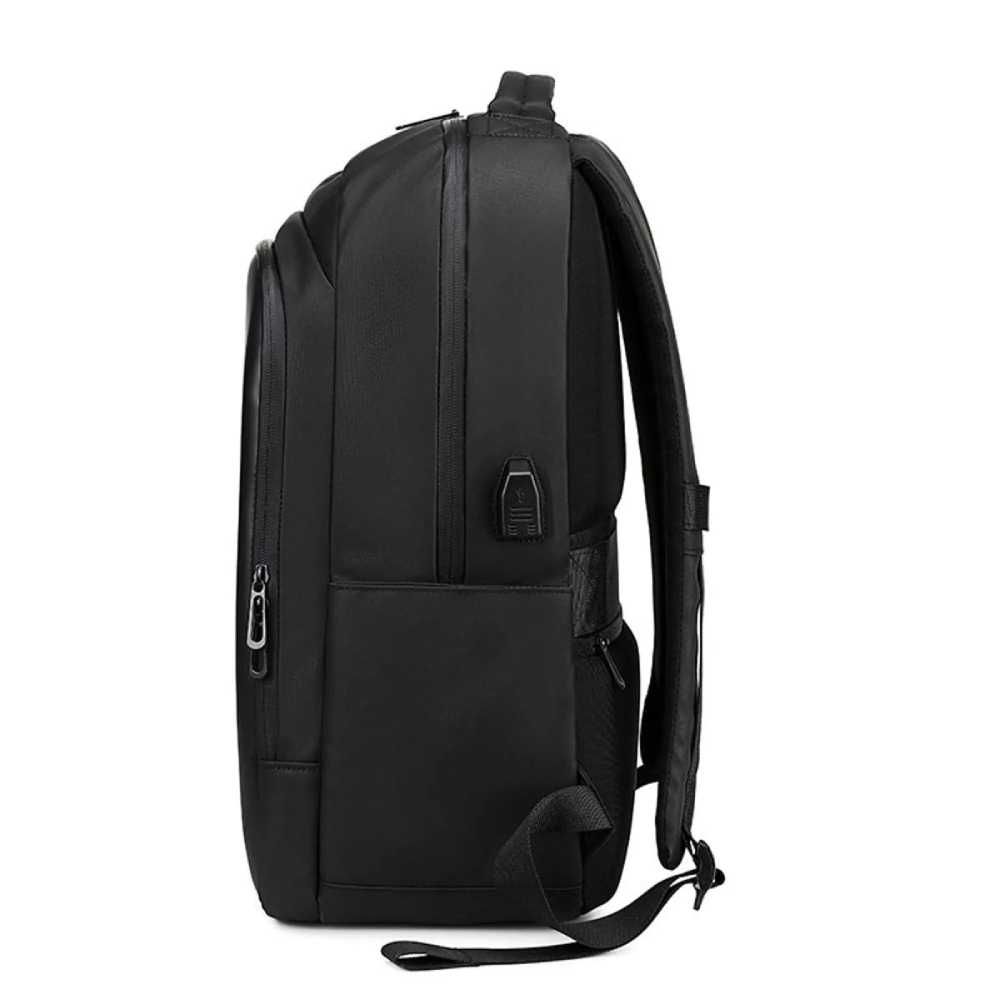 Rucsac smart cu ecran LED, afisaj color, diverse compartimente