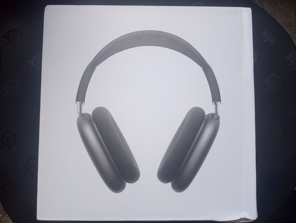 AirPods Max Apple