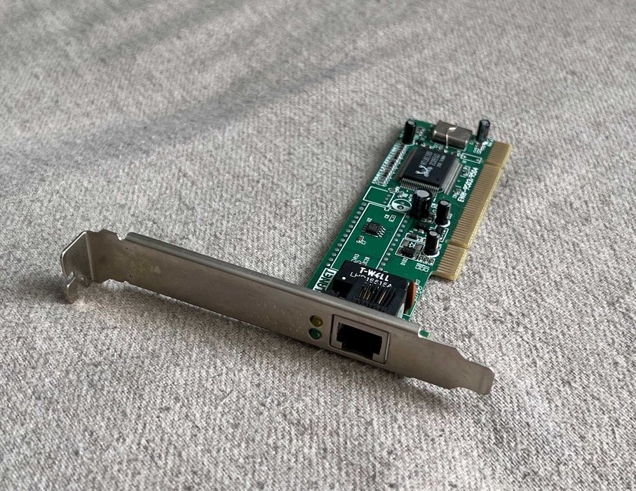 Placă de rețea PCI Planet ENW-9503/9504 cu chipset Realtek RTL8139D