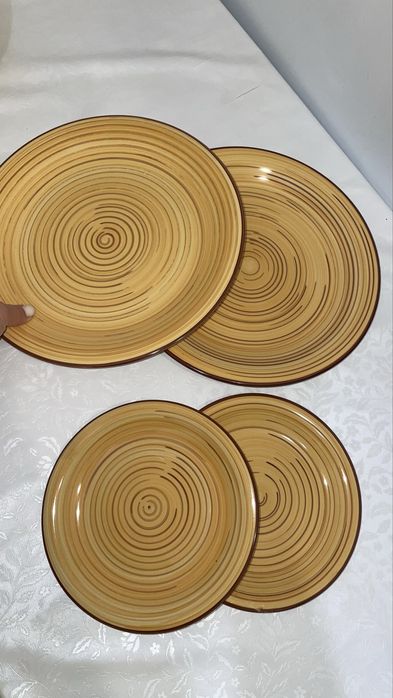 Тарелки все по 2000