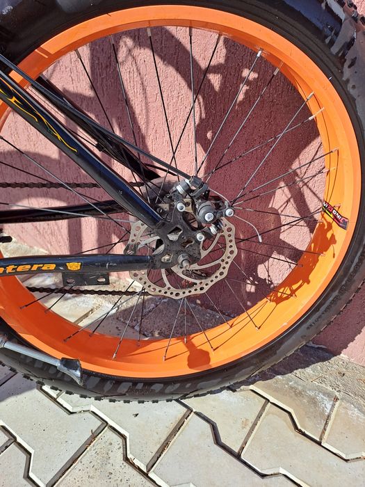 De vanzare bicicleta pt adulti