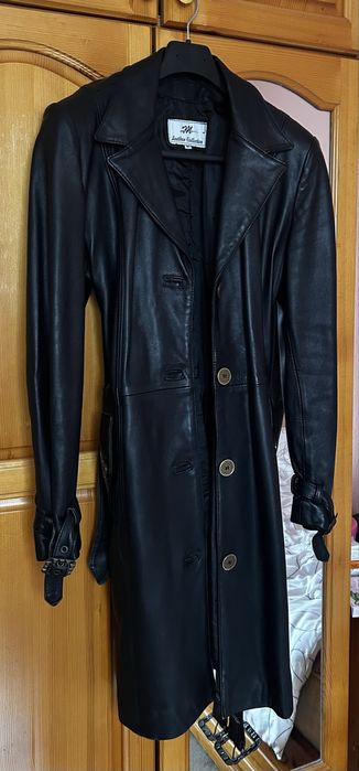 Дамско палто от 100% естествена кожа – отлично състояние!