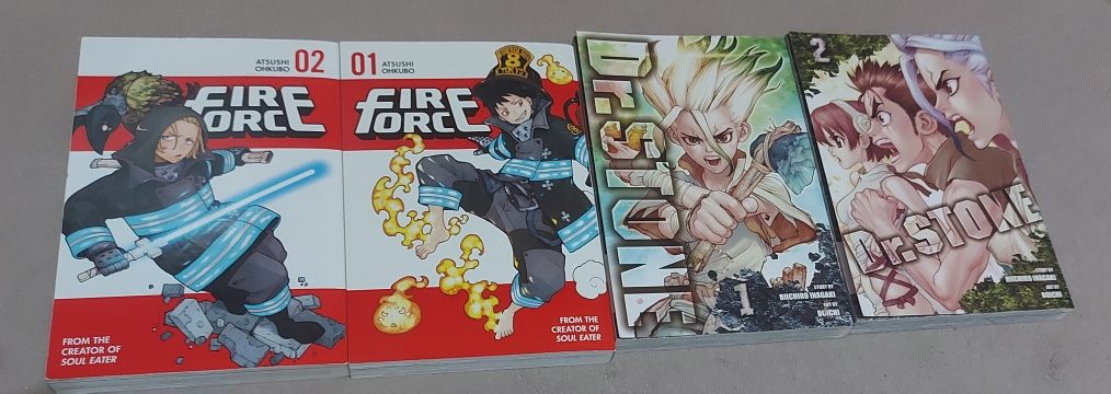 Cărții Manga în engleză și română