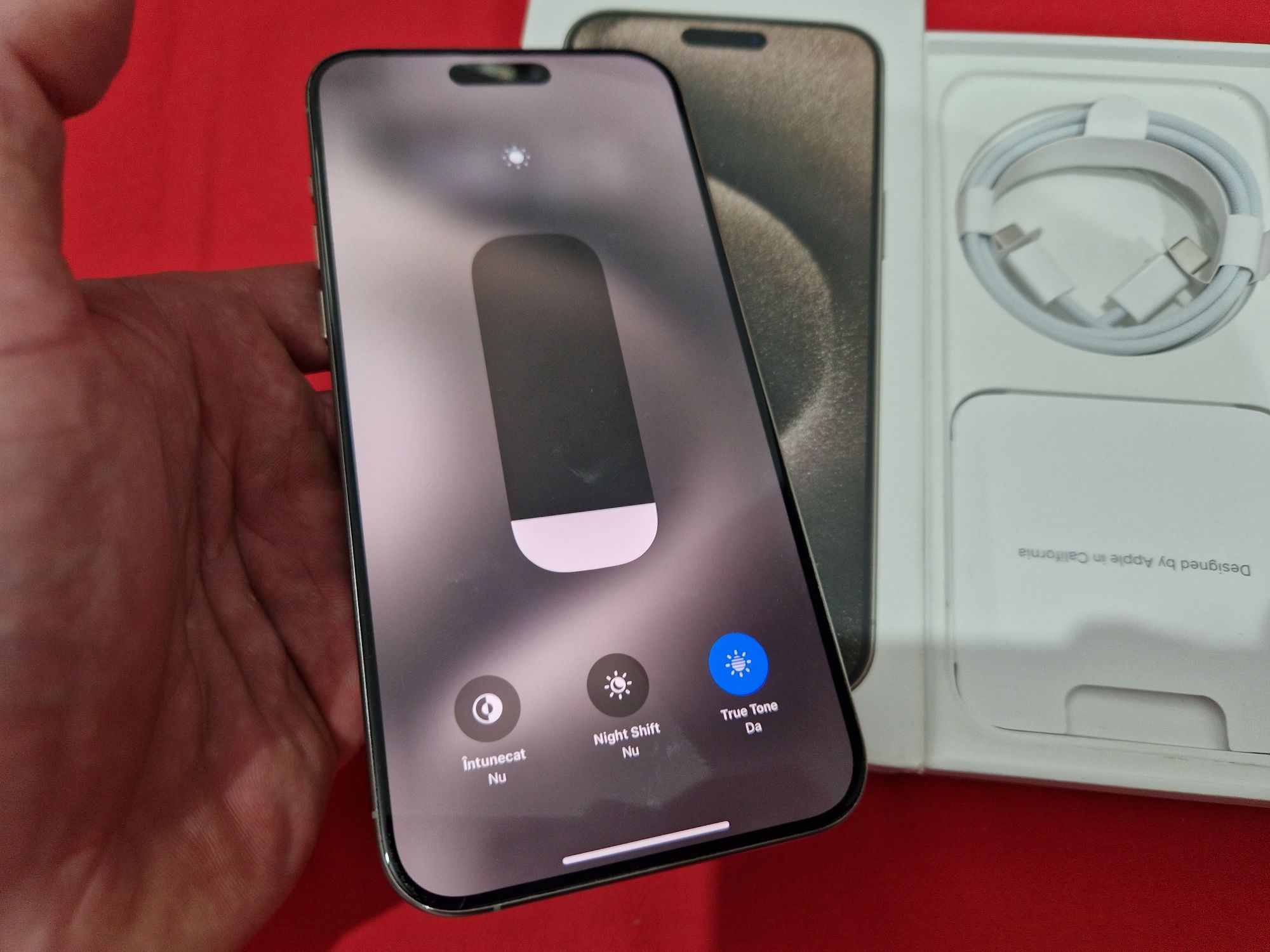 -Iphone 15Pro Max, 1,02Tb, 8Ram, bat: 94%, 301 cicluri incarcare, Silv