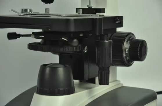 Microscop Biologic Kaselvet 203C Trinocular Profesional  2500X