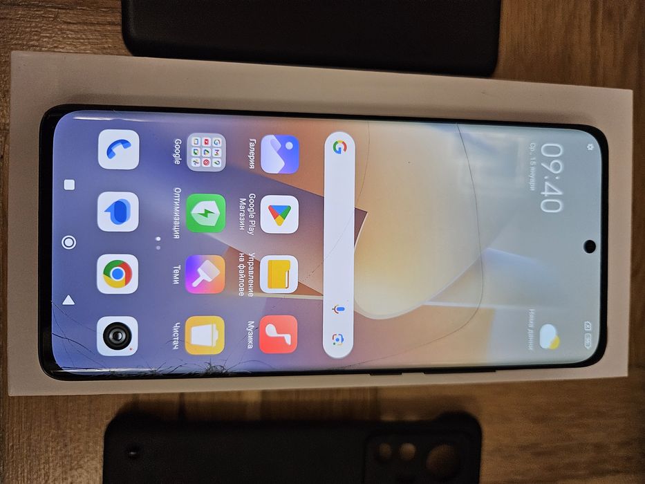 Смарт телефон Xiaomi 12 Gray 256gb памет 8gb RAM 5G С две сим карти. Т