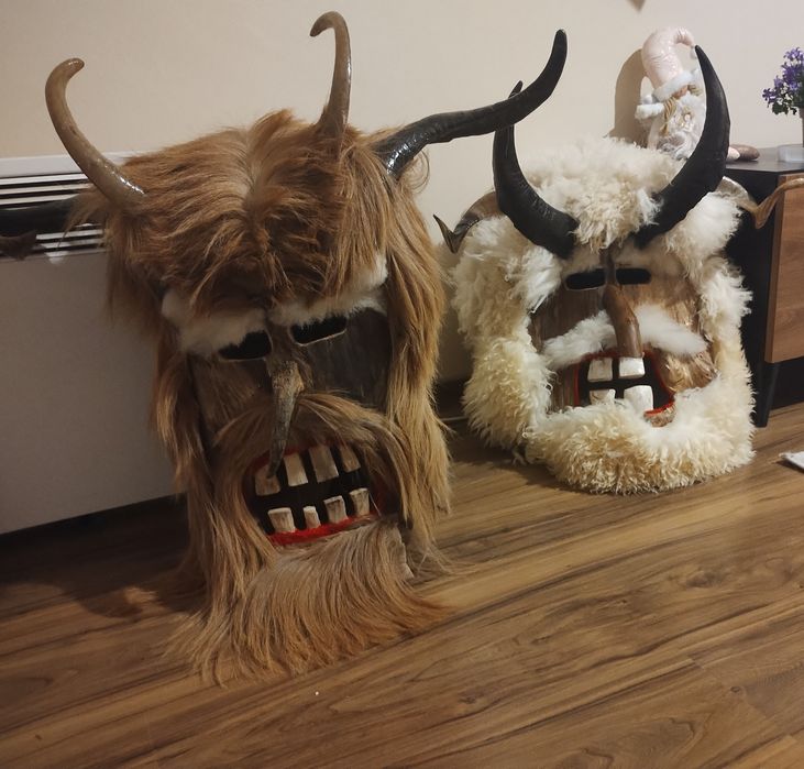 Сурвакарска /Кукерска маска