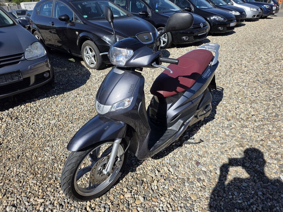 Peugeot Tweet 125 cm # 2015 # 9000 km